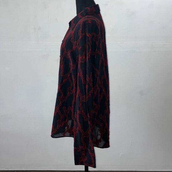 Versace Men's Black and Red Casual Shirt - Picture 5 of 11